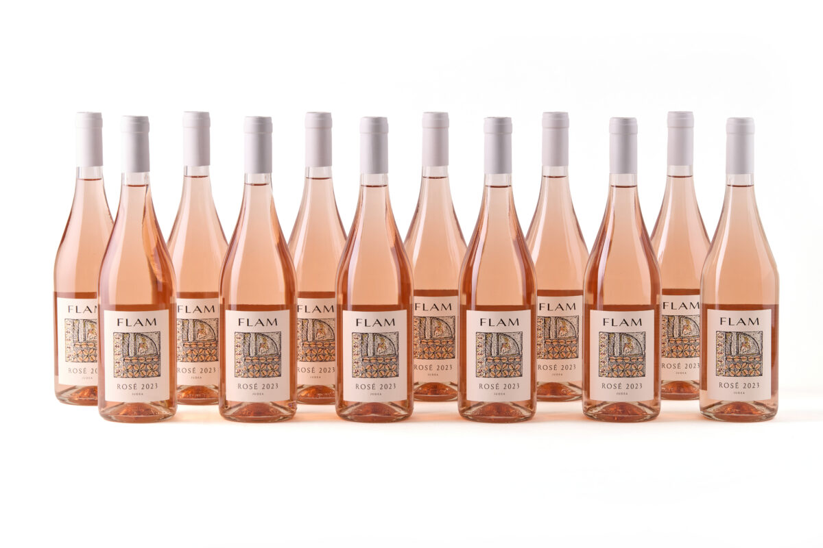 12 Flam Rosé bottles